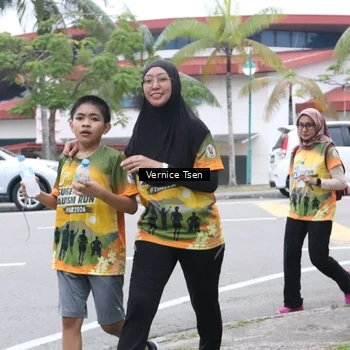 Runner Photo 8842593
