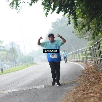 Runner Photo 8842594