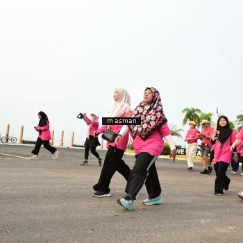 Runner Photo 8842603