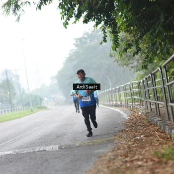 Runner Photo 8842605