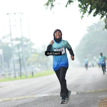 Runner Photo 8842658