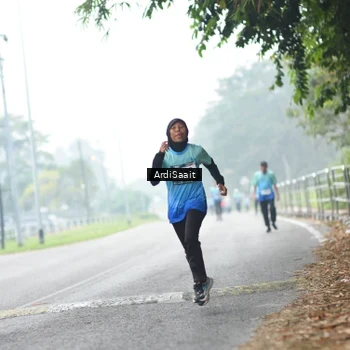 Runner Photo 8842673