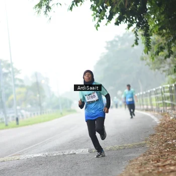 Runner Photo 8842679