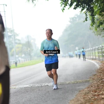 Runner Photo 8842702