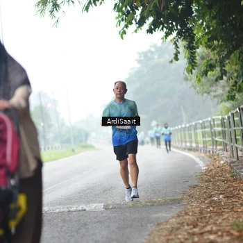 Runner Photo 8842721