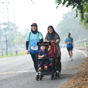 Runner Photo 8842753