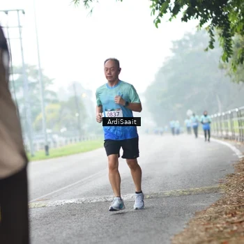 Runner Photo 8842823