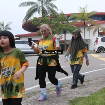 Runner Photo 8842845