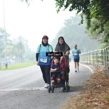 Runner Photo 8842860