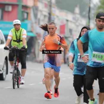 Runner Photo 8842879