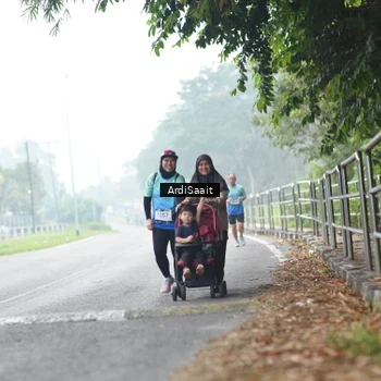 Runner Photo 8842893