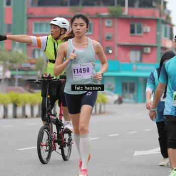 Runner Photo 8842900