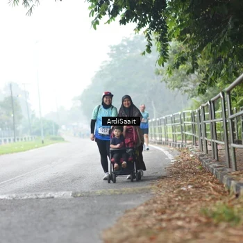 Runner Photo 8842916
