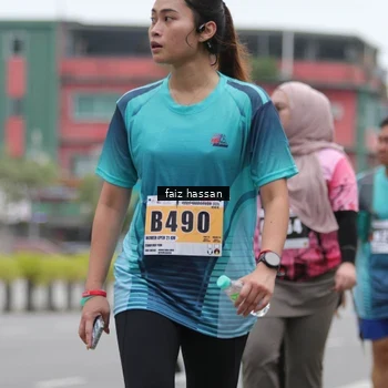 Runner Photo 8842918