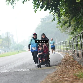 Runner Photo 8842962