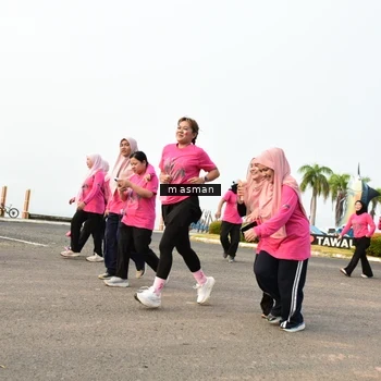 Runner Photo 8842978