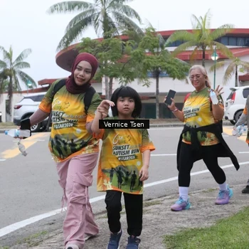 Runner Photo 8843032