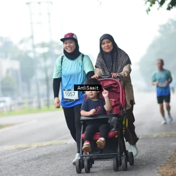 Runner Photo 8843043