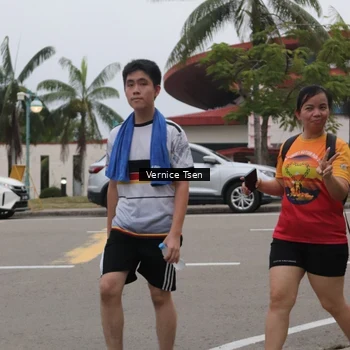 Runner Photo 8843045