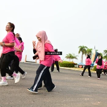 Runner Photo 8843092