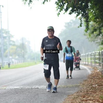 Runner Photo 8843114