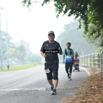 Runner Photo 8843119