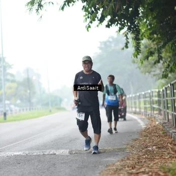Runner Photo 8843123