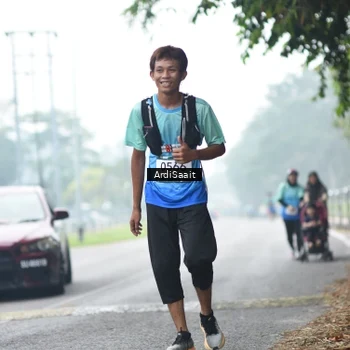 Runner Photo 8843135