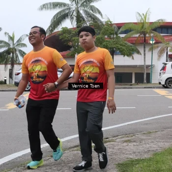 Runner Photo 8843145
