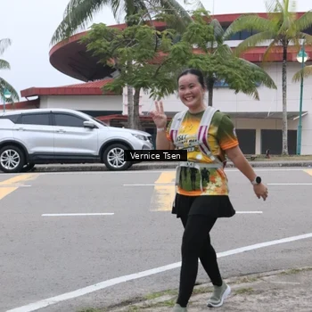 Runner Photo 8843185