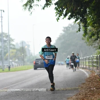 Runner Photo 8843193