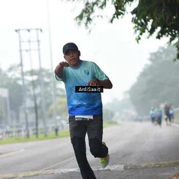 Runner Photo 8843218