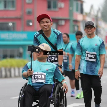 Runner Photo 8843221