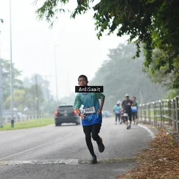 Runner Photo 8843261