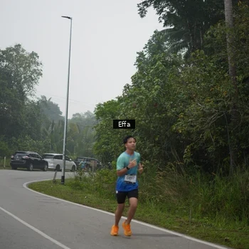 Runner Photo 8843276