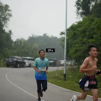 Runner Photo 8843293