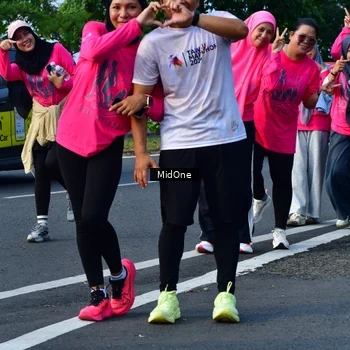 Runner Photo 8843302