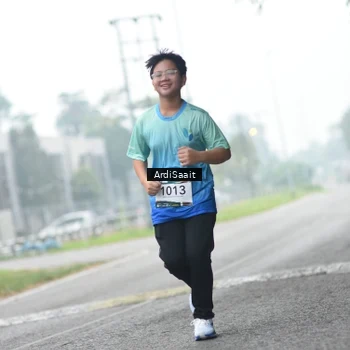 Runner Photo 8843304