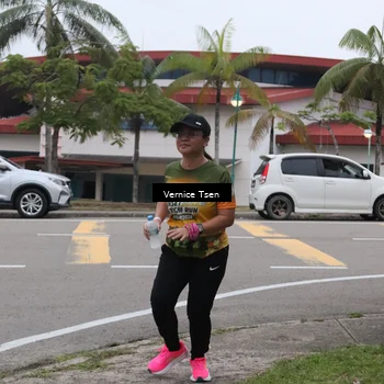 Runner Photo 8843367