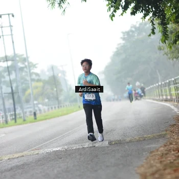 Runner Photo 8843453