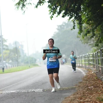 Runner Photo 8843459