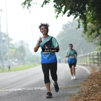 Runner Photo 8843468