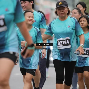 Runner Photo 8843473