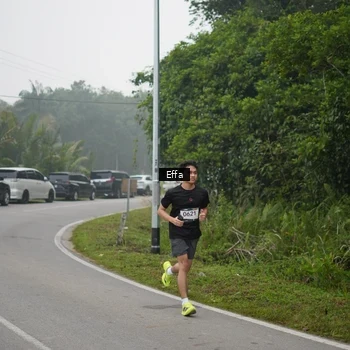 Runner Photo 8843486