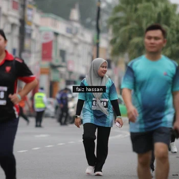 Runner Photo 8843543