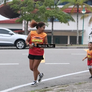 Runner Photo 8843556