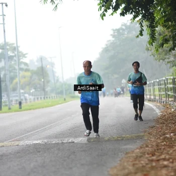 Runner Photo 8843577