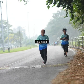 Runner Photo 8843590