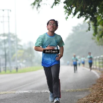 Runner Photo 8843608