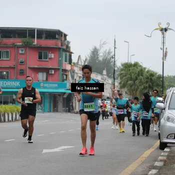 Runner Photo 8843635
